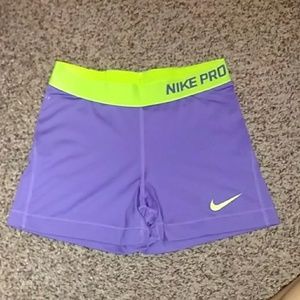 Nike Pro